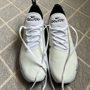 Men’s Nike air golf shoes, size 11